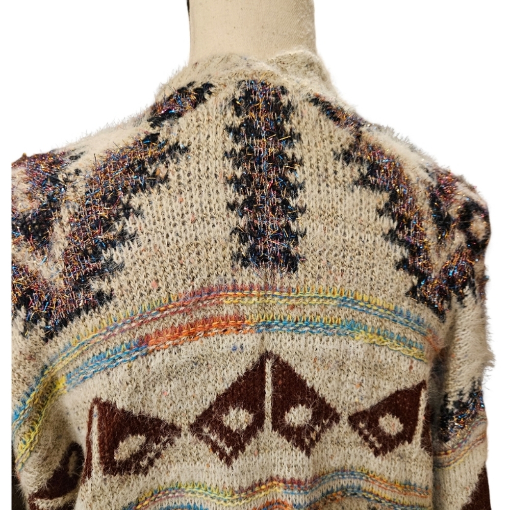 En Creme Southwestern Metallic Cardigan - Picture 7 of 10